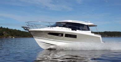 Jeanneau NC9 2015