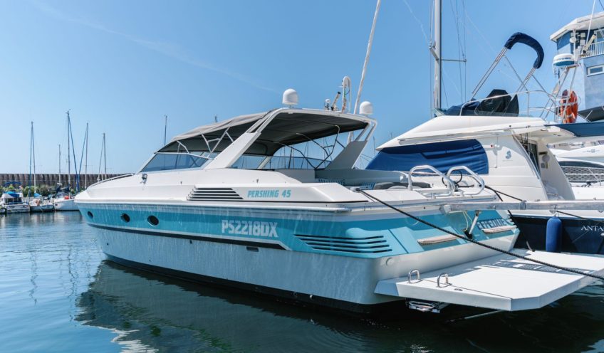 Pershing 45 1989
